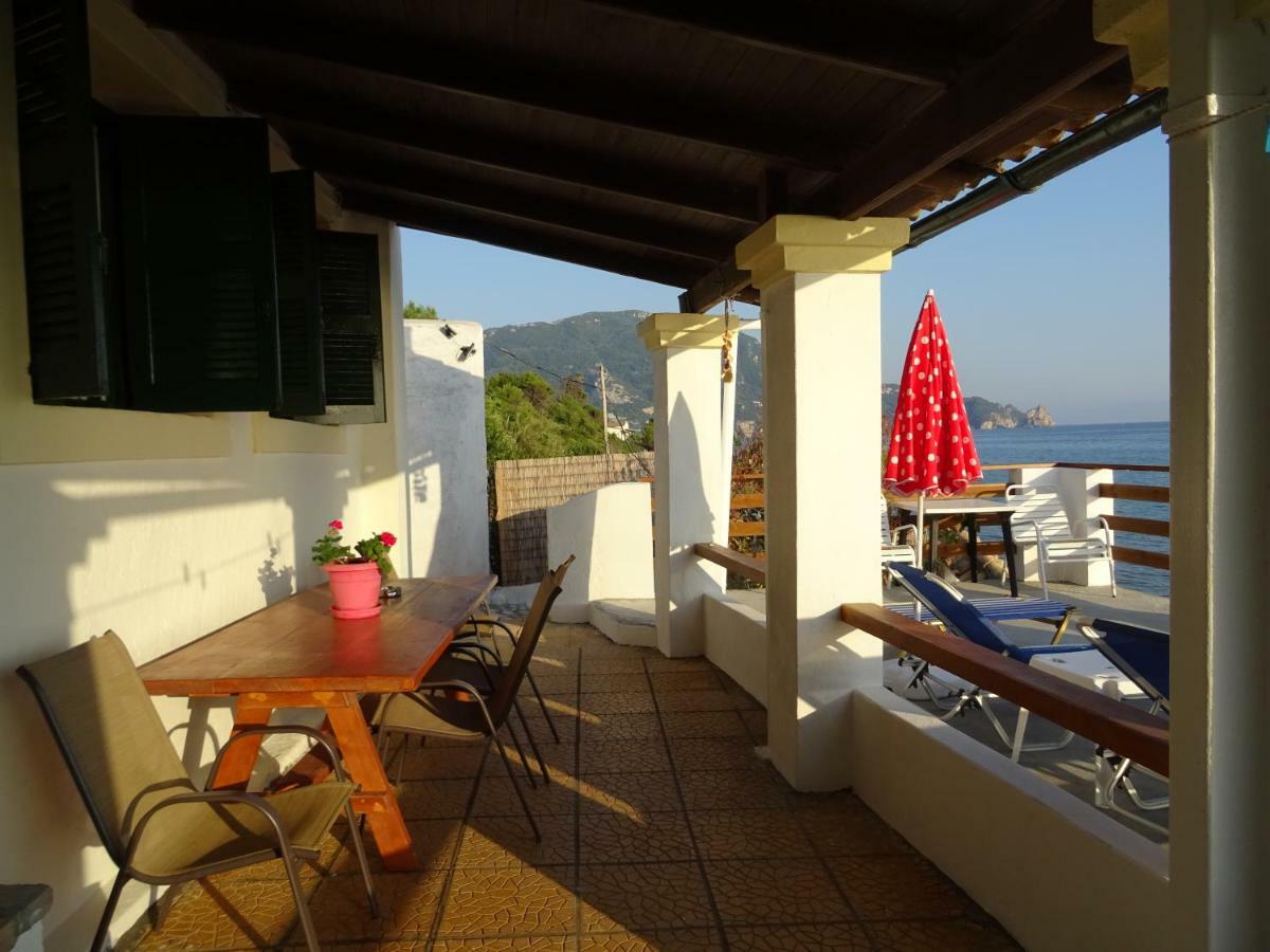 Вилла Josef And Marina House Агиос-Гордиос Экстерьер фото